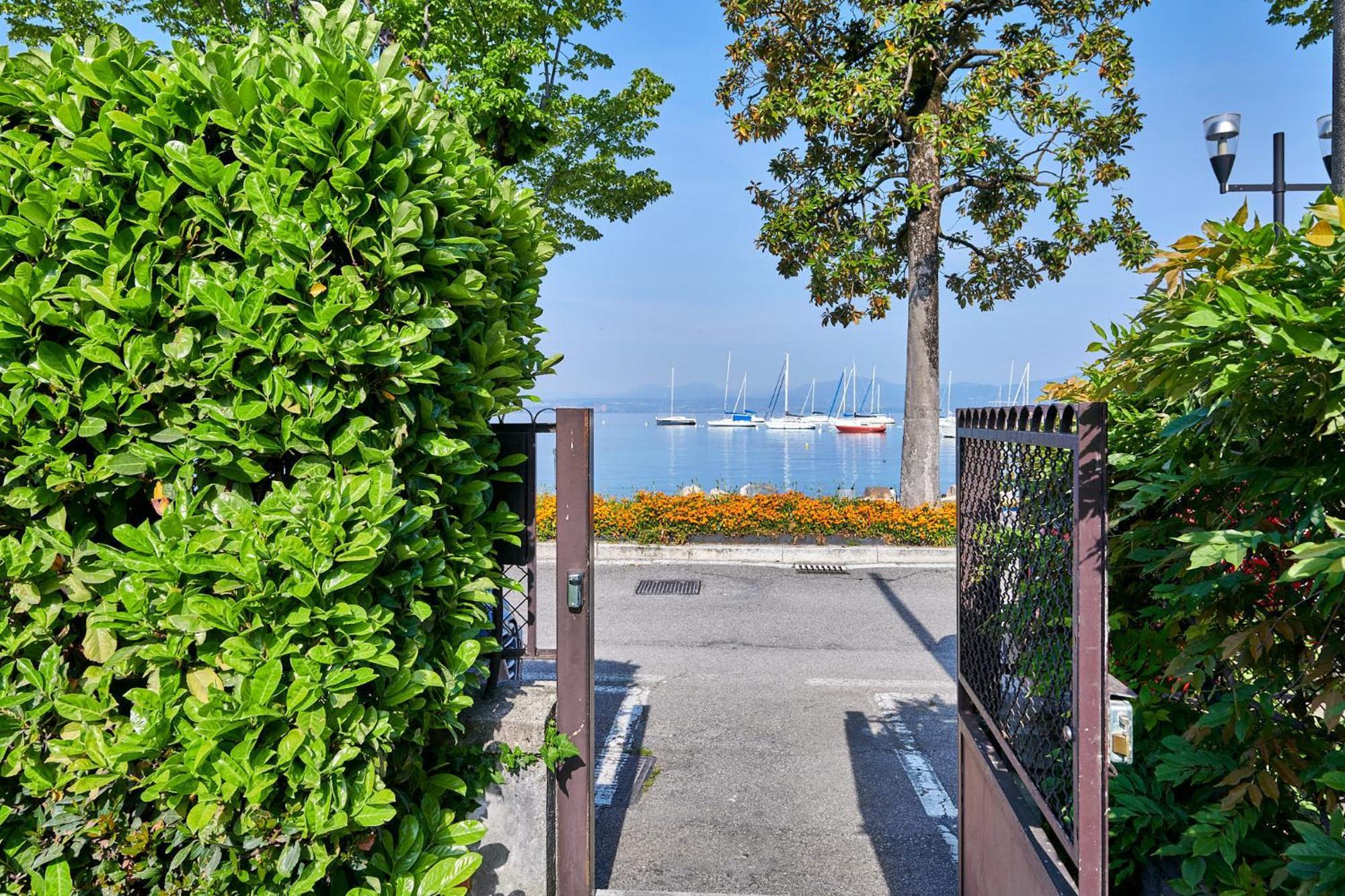 Apartments Rainer - Front Lake Bardolino Buitenkant foto
